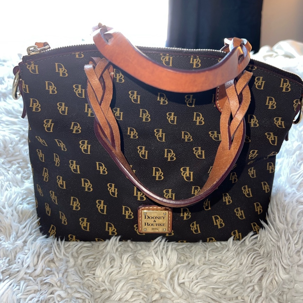 Dooney & Bourke Gretta Handbag